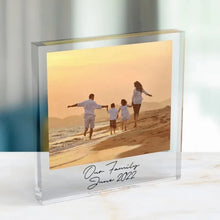 10x10cm Free Personalized Photo Acrylic Block Customize Gifts for Friends, Parent, Retirement Graduation Desktop Ornaments