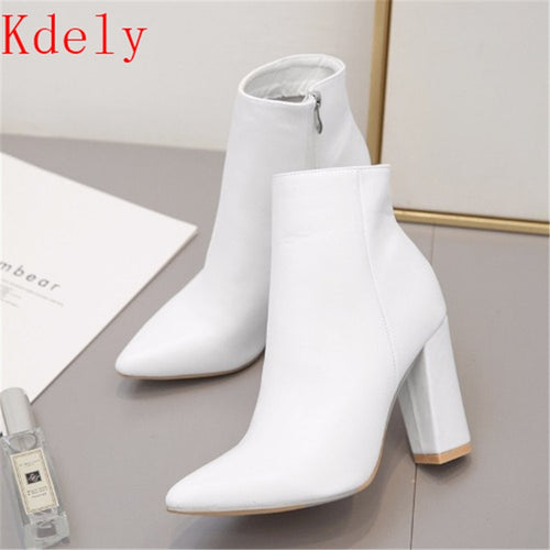 Chic Ivory Ankle Boots: Elegant Style, Chunky Heels