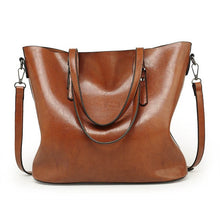 Vogue Star Women Large Capacity Oil Wax Leather Shoulder Bag